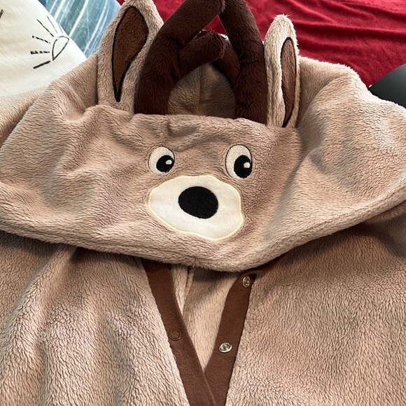 Topshop Reindeer Onesie - Picture 2 of 3